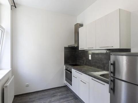 Pronájem bytu 2+kk, Praha - Holešovice, Na Maninách, 46 m2
