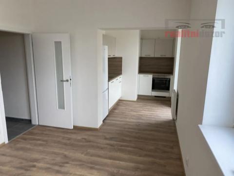 Pronájem bytu 1+kk, Brno, Křepelčí, 35 m2