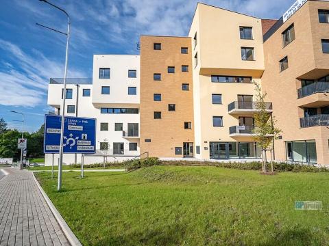 Pronájem bytu 1+kk, Český Krumlov, Za Jitonou, 43 m2