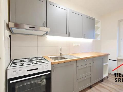 Pronájem bytu 1+1, Frýdek-Místek, Lískovecká, 35 m2