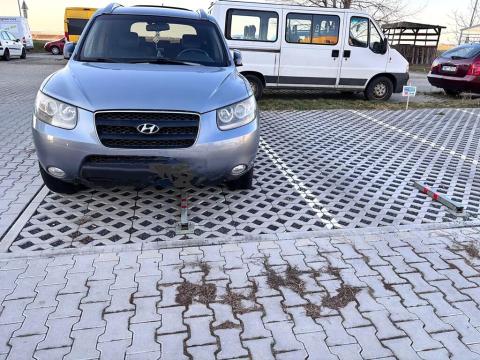 Prodej garážového stání, Klecany, V Honech, 22 m2