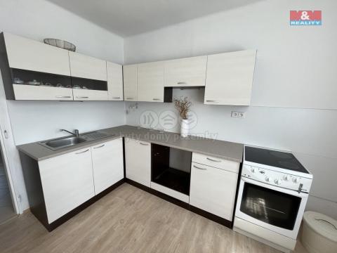 Pronájem bytu 2+kk, Návsí, 70 m2