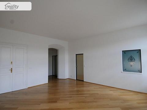 Pronájem bytu 4+1, Praha - Smíchov, Hořejší nábřeží, 114 m2