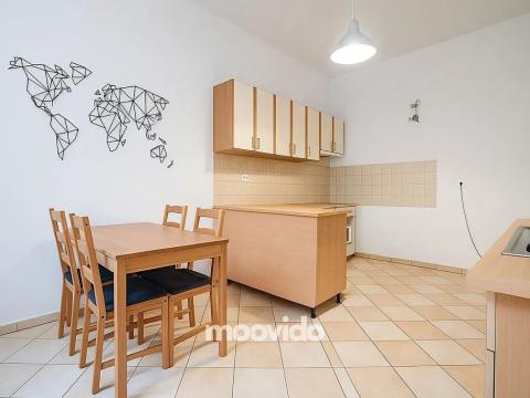 Prodej bytu 2+1, Praha - Kobylisy, 80 m2