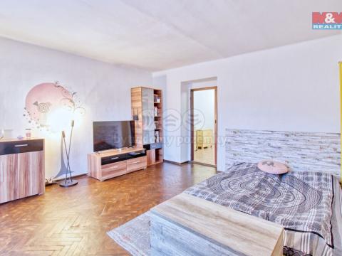 Prodej bytu 1+1, Klášterec nad Ohří - Miřetice u Klášterce nad Ohří, Pražská, 55 m2