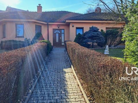 Prodej ubytování, Jedovnice, 274 m2