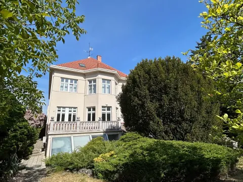 Pronájem bytu 3+1, Brno, Mučednická, 150 m2