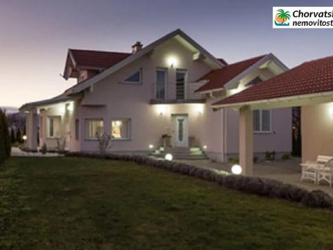 Prodej rodinného domu, Otočac, Chorvatsko, 200 m2