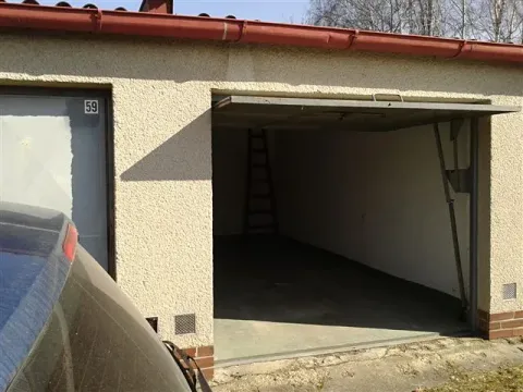 Pronájem garáže, Plzeň, Univerzitní, 19 m2