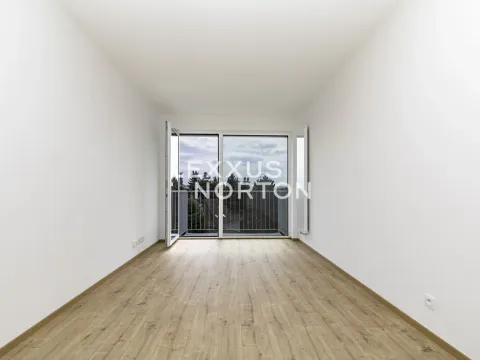 Prodej bytu 2+kk, Praha - Hostavice, Českobrodská, 60 m2