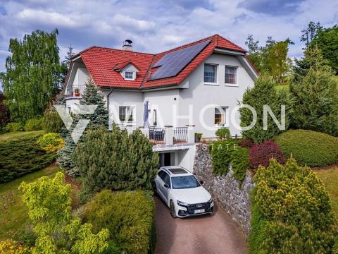 Prodej rodinného domu, Ondřejov, Pod Oborou, 276 m2