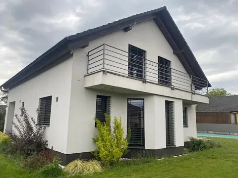 Prodej rodinného domu, Staré Jesenčany, 104 m2