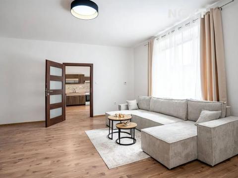 Prodej bytu 3+kk, Dvůr Králové nad Labem, Fügnerova, 80 m2