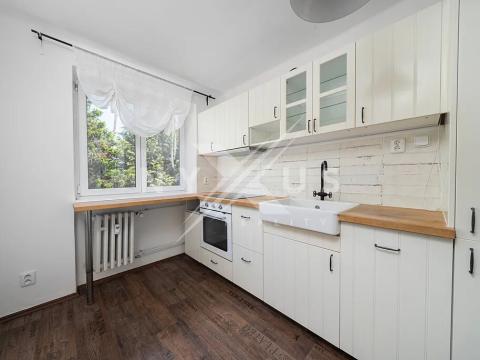 Pronájem bytu 2+1, Praha - Liboc, Evropská, 63 m2