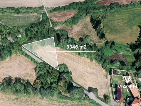 Prodej podílu komerčního pozemku, Liběšice, 185 m2
