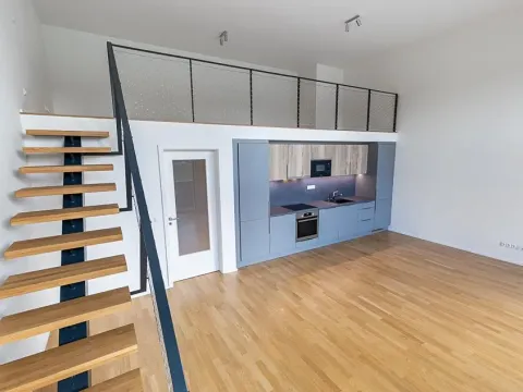 Prodej kanceláře, Praha - Žižkov, Seifertova, 67 m2