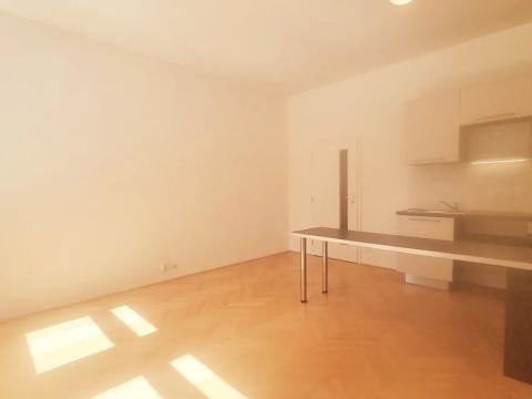 Pronájem bytu 2+kk, Brno, Karáskovo náměstí, 54 m2