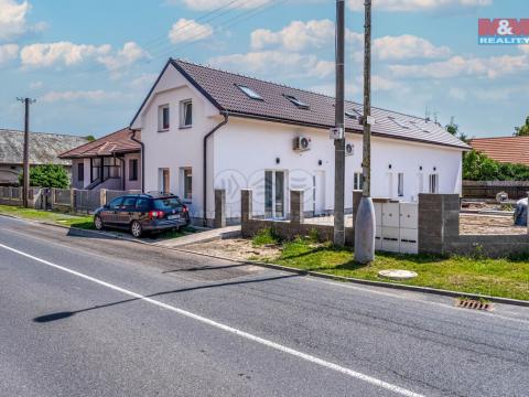Pronájem bytu 1+kk, Křinec, Chotucká, 26 m2