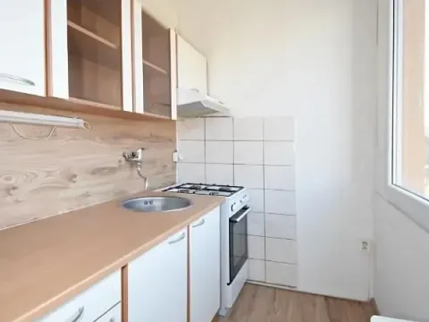 Pronájem bytu 1+1, Most, Jana Kubelíka, 27 m2