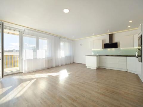 Pronájem bytu 3+kk, Praha - Řepy, Vondroušova, 77 m2