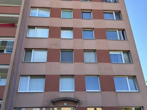 Pronájem bytu 2+1, Neveklov, Rákosníkova, 50 m2