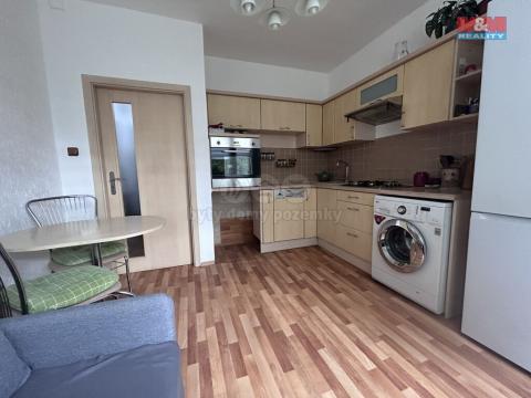 Prodej bytu 1+1, Karviná - Hranice, Čsl. armády, 38 m2