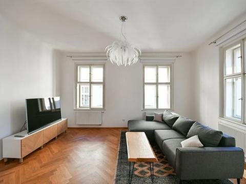 Pronájem bytu 2+1, Praha - Malá Strana, Újezd, 60 m2