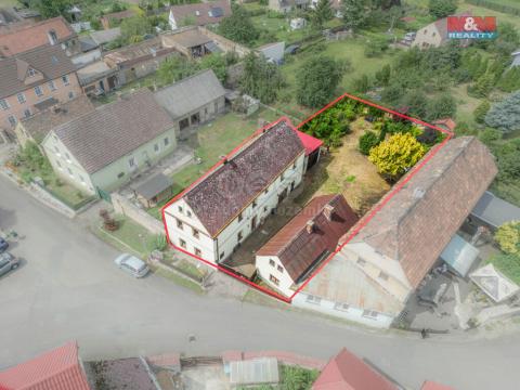 Prodej rodinného domu, Libochovany, 270 m2