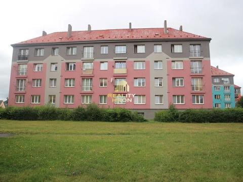 Prodej bytu 3+1, Klášterec nad Ohří, Václava Řezáče, 65 m2