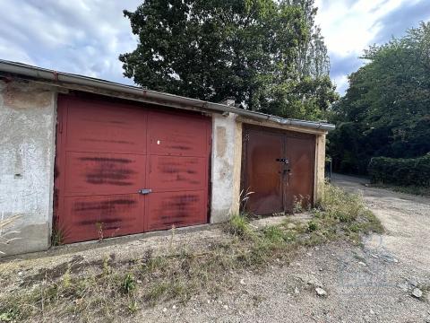 Prodej garáže, Praha - Vršovice, 18 m2