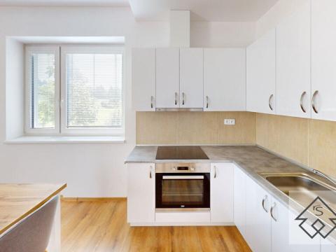 Pronájem bytu 2+kk, Letohrad, U Valu, 51 m2