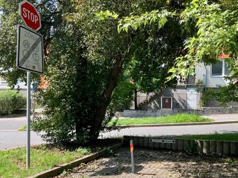 Prodej - jiné, Praha - Motol, Kudrnova, 15 m2