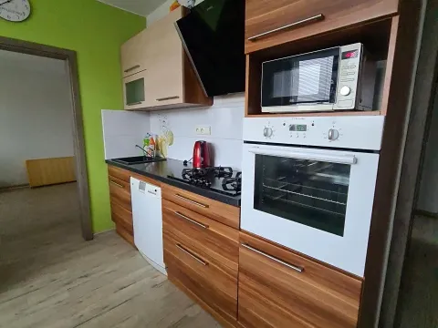 Pronájem bytu 3+1, Jihlava, Okružní, 68 m2