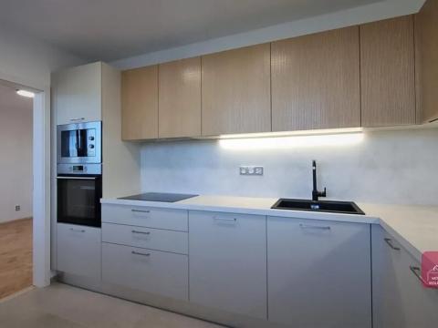 Pronájem bytu 2+1, Olomouc, Brněnská, 58 m2