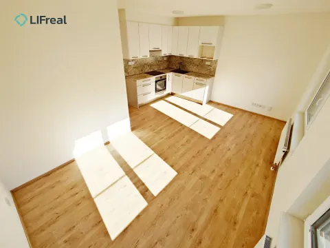 Pronájem bytu 1+kk, Liberec, Na Perštýně, 36 m2