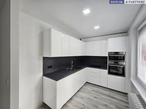Prodej bytu 2+kk, Třinec - Lyžbice, Palackého, 53 m2