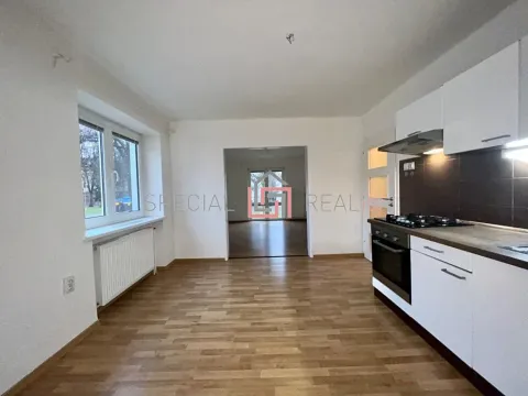 Pronájem bytu 2+1, Ostrava, Čujkovova, 55 m2