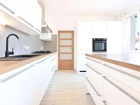Prodej bytu 3+1, Praha - Strašnice, Tuklatská, 76 m2