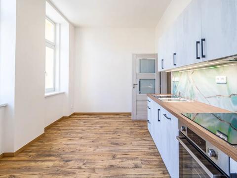 Pronájem bytu 1+1, Mladá Boleslav, tř. Václava Klementa, 50 m2