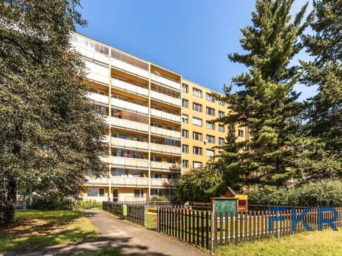 Prodej bytu 2+kk, Praha - Prosek, Zárybská, 42 m2