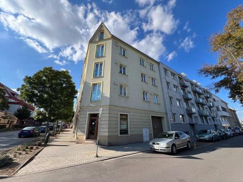 Pronájem bytu 2+kk, Znojmo, Sokolská, 66 m2