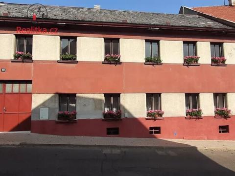 Prodej vícegeneračního domu, Mšeno, Karlova, 150 m2