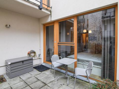 Pronájem bytu 1+kk, Praha - Žižkov, Štítného, 34 m2