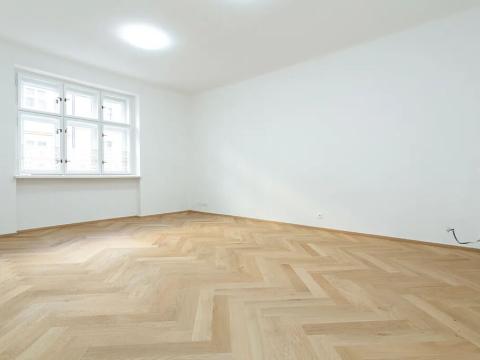 Prodej bytu 3+kk, Praha - Žižkov, Žerotínova, 82 m2