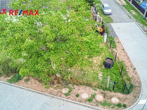 Prodej pozemku pro bydlení, Káraný, Na Betonce, 117 m2