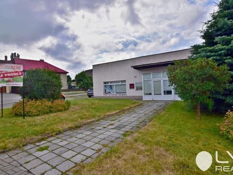 Prodej komerční nemovitosti, Nové Město na Moravě, 230 m2
