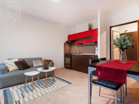 Pronájem bytu 1+kk, Praha - Hostivař, Záveská, 44 m2