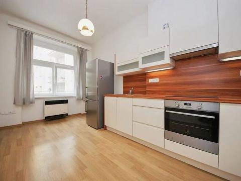 Pronájem bytu 2+1, Praha - Žižkov, Přemyslovská, 70 m2