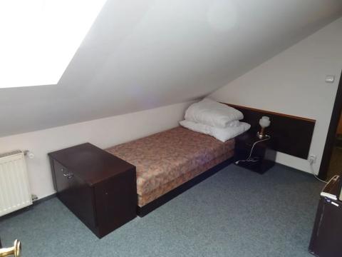 Pronájem pokoje, Praha - Nové Město, Tyršova, 12 m2