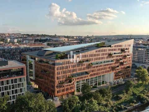 Pronájem kanceláře, Praha - Karlín, Karolinská, 1369 m2